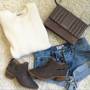 Dolce Vita Kara perforated ankle boot